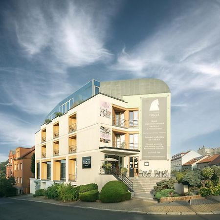 פראג Hotel Troja מראה חיצוני תמונה